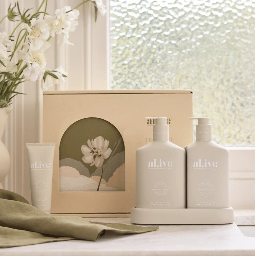 The Retreat Sea Cotton & Coconut Duo Gift Set