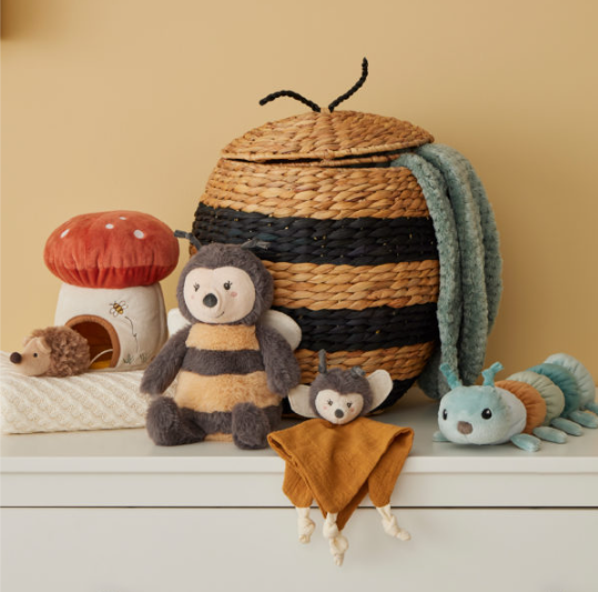 Bumble the Bee Comforter