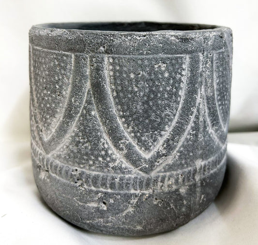 "Verona" Pot