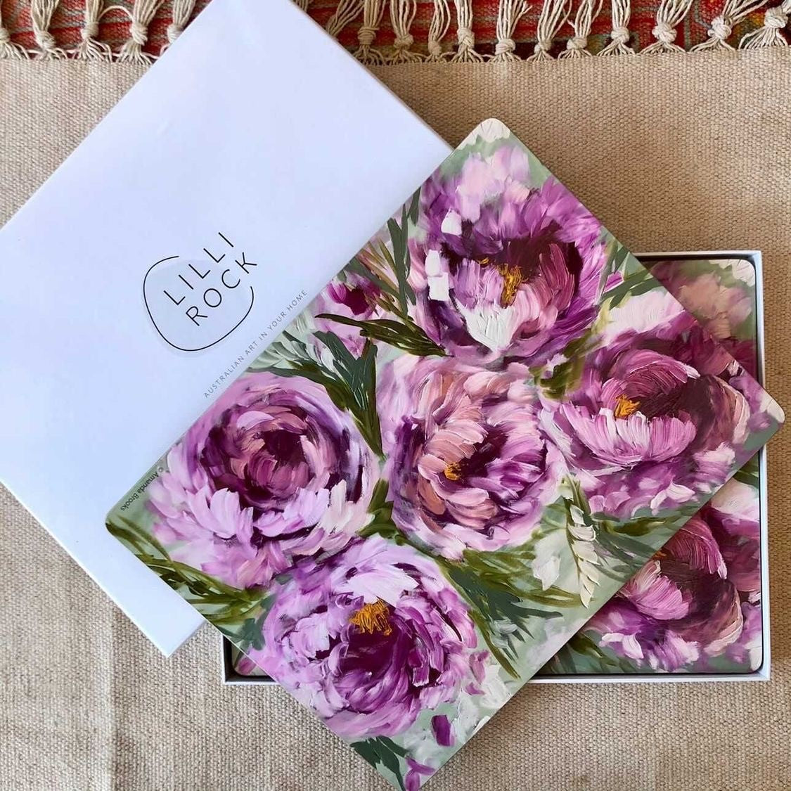 Phillip Bay Trading - Amour Et Joie Peony Placemat Set