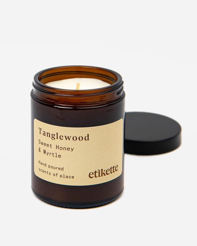 Etikette "Tanglewood" Sweet Honey & Myrtle Candle